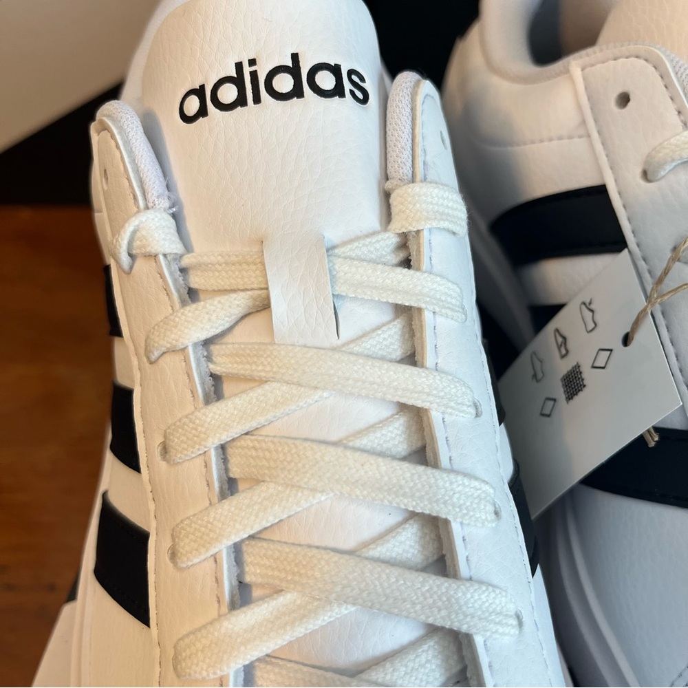 ADIDAS Women's Grand Court 2.0 Shoes - Picture 6 of 9